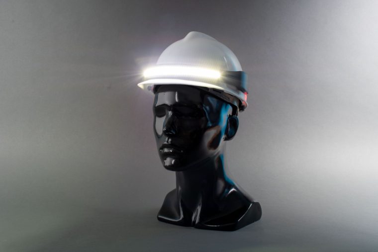 Head-Commander-Work-Light-2-760x507